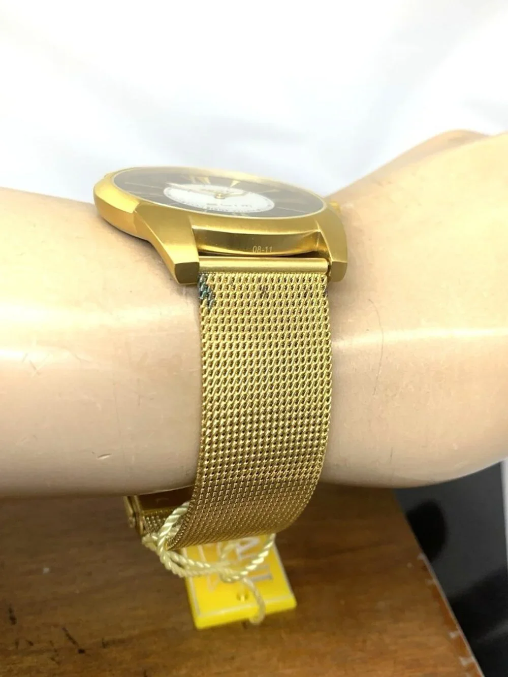 Invicta Men's Watch 5335 Slim Quartz Brown Dial Gold Mesh Stainless Steel 40mm